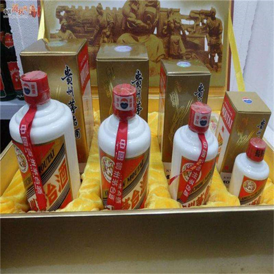 塔城回收30年茅台酒盒上门回收（附近推荐1.6公里/今日更新）